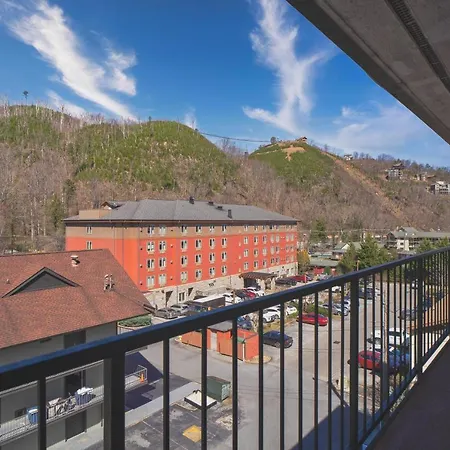 Appartement Oak Square - Unit 403 à Gatlinburg Extérieur photo