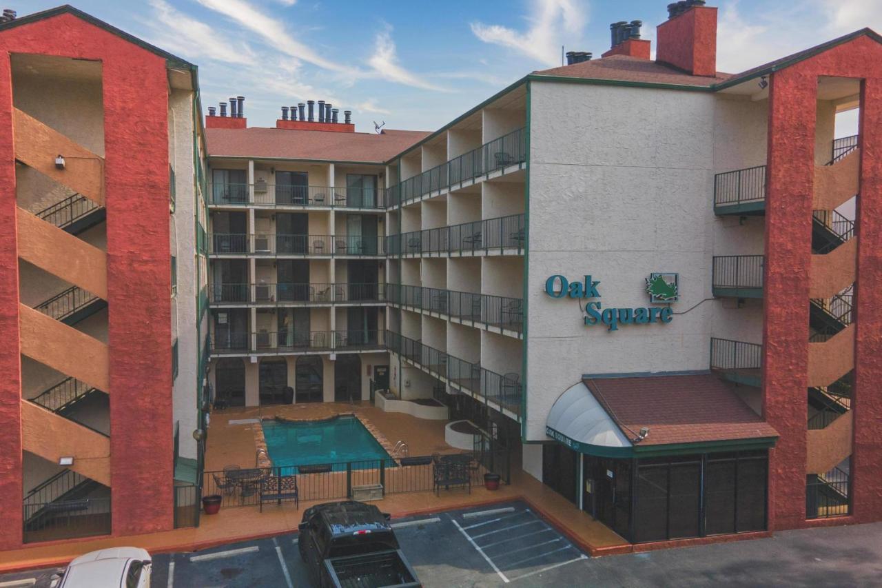 Oak Square - Unit 403 Appartement *